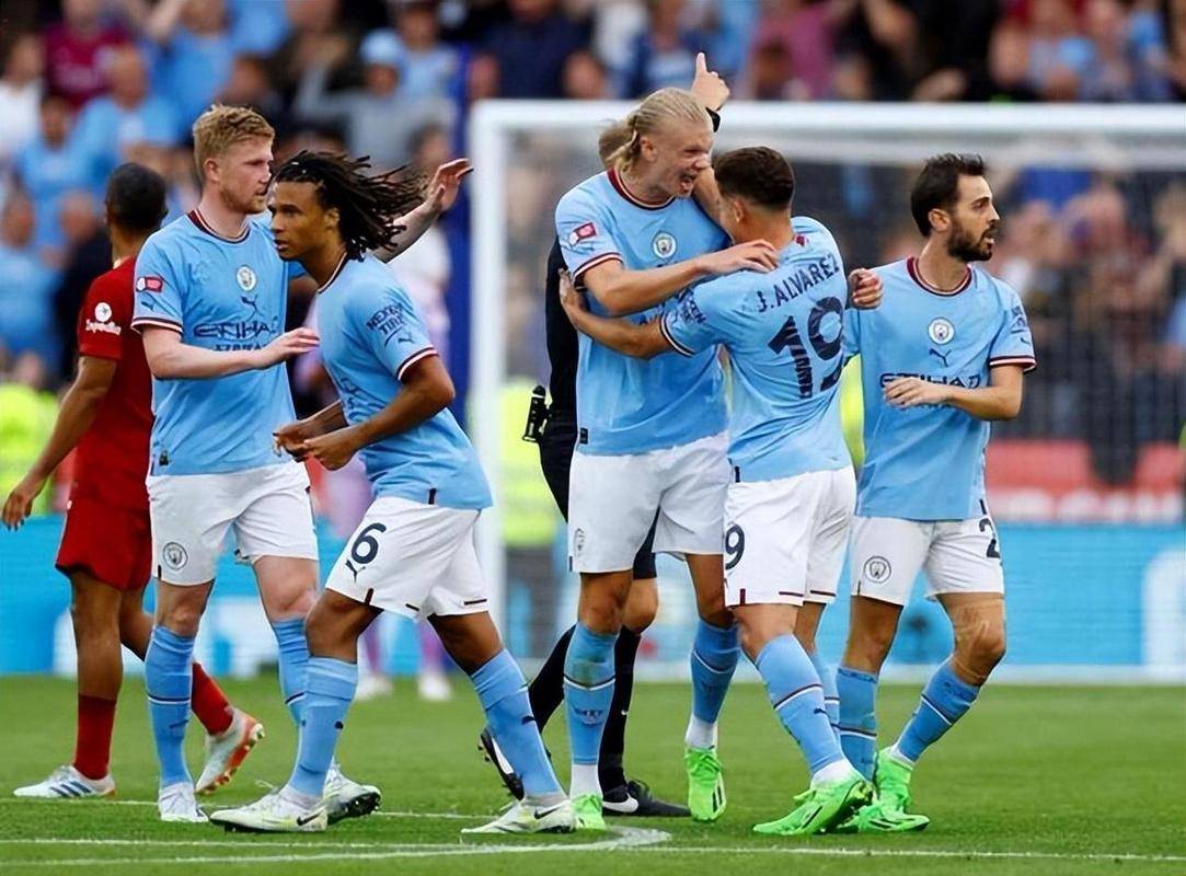 关于南安普顿客场逼平沃特福德，保持良好状态的信息