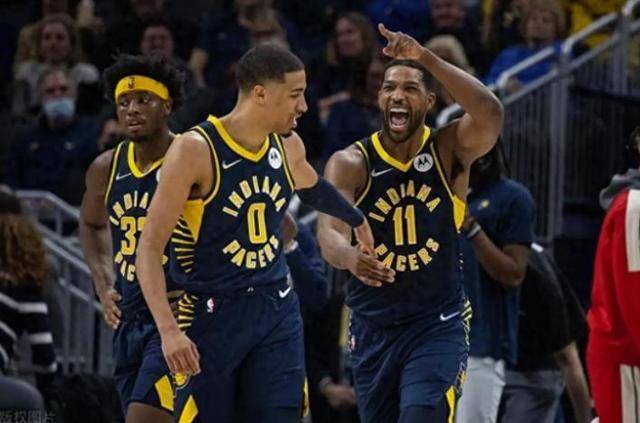 NBA季后赛紧张激烈，看点多多