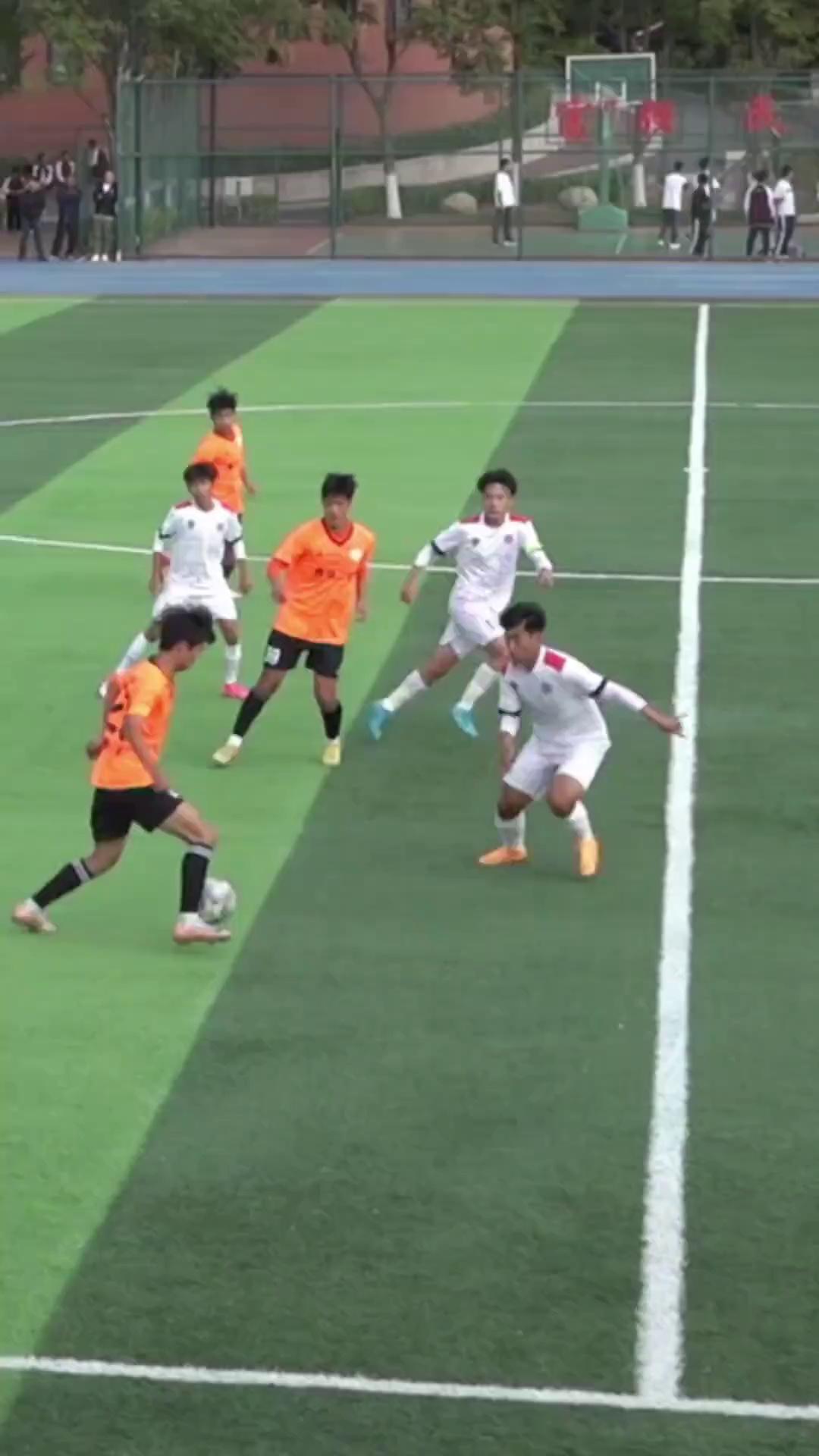 中国足球职业联赛球队的实力渐露锋芒