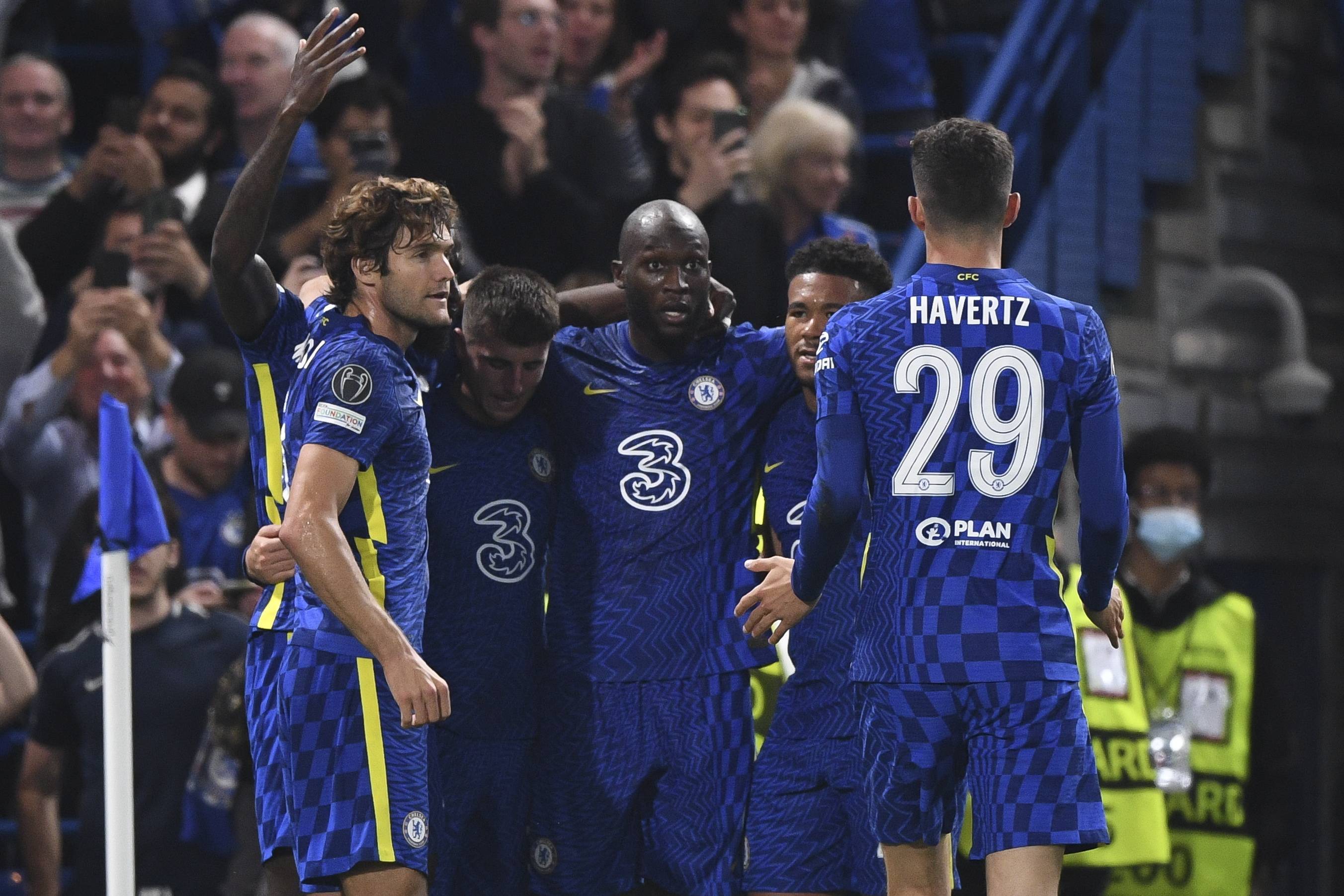 开云APP-热刺主场战胜诺里奇，结束连败局面