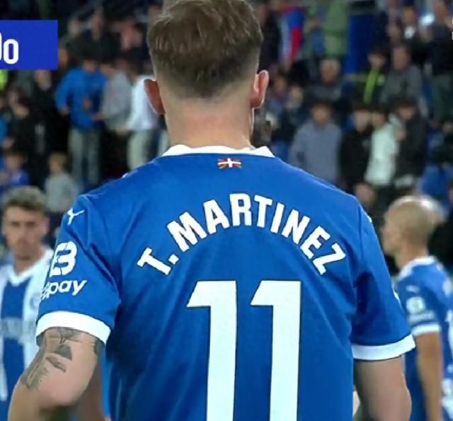 开云体育入口-西甲争夺激烈，升班马崭露头角