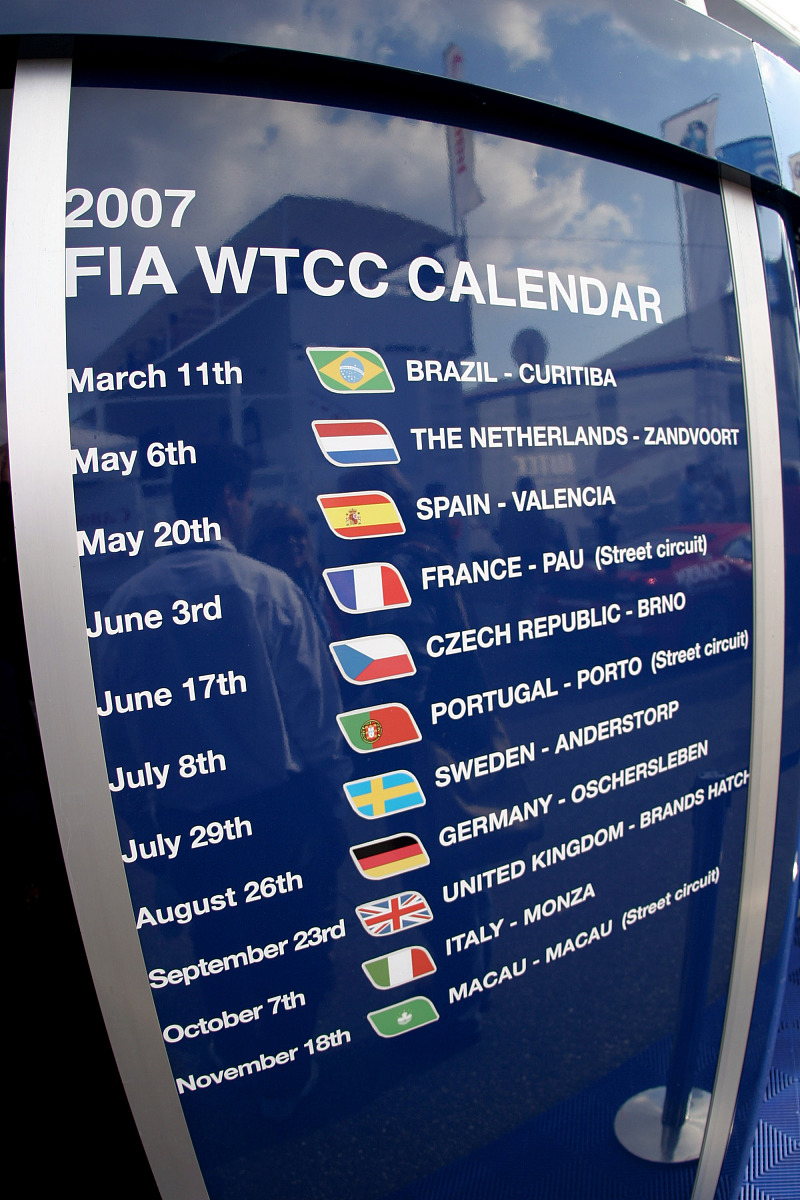 开云下载-那不勒斯遭遇三连败，降至积分榜第四位的简单介绍