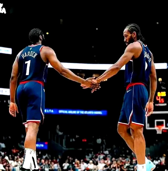 同场竞技，双方实力悬殊分高下