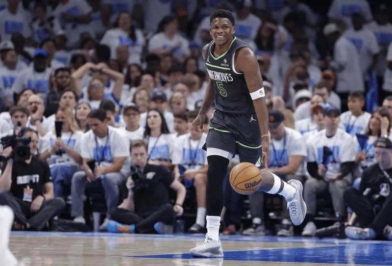 开云体育中国-森林狼队上轮比赛惨遭重创，备战下一战困难重重的简单介绍