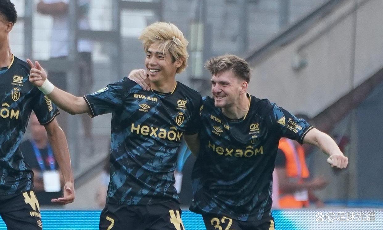 开云APP-摩纳哥客场逆转，反超对手取得胜利