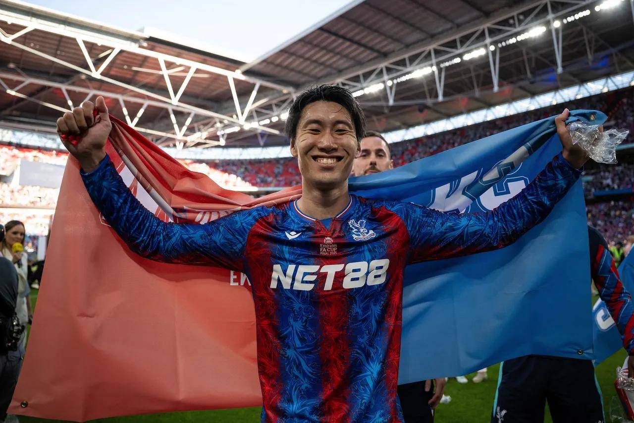 开云体育中国-狼队逆袭水晶宫，英超安全席位更牢固