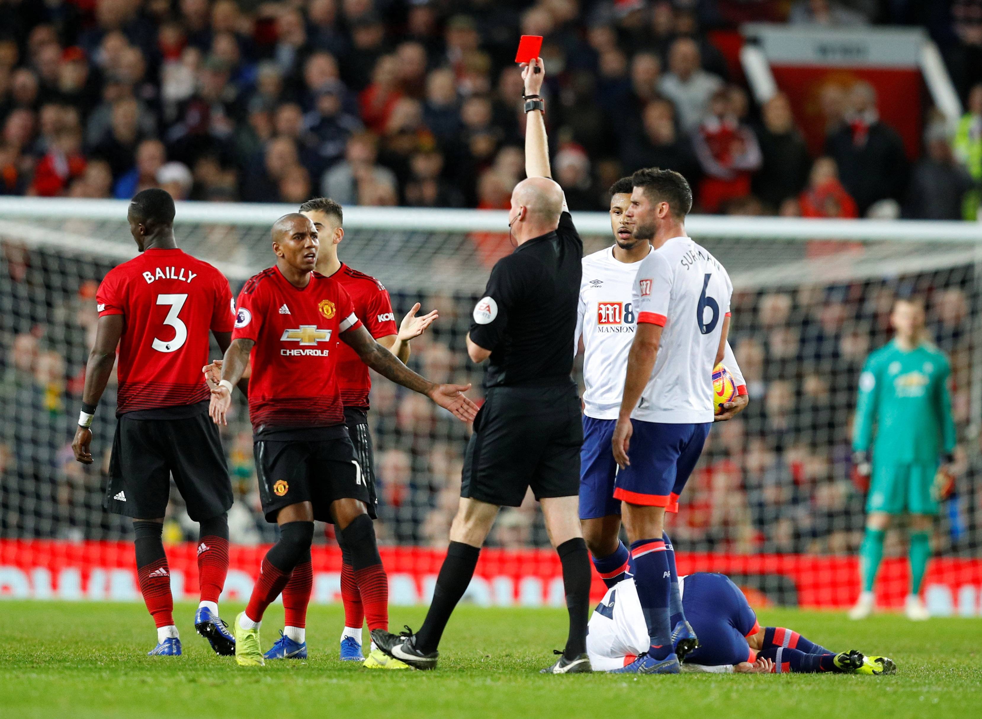 开云体育官方网站-包含足球比赛的劲爆对决令球迷欲罢不能的词条