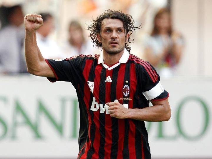 开云下载-AC米兰后防稳固不失球，保持领先优势