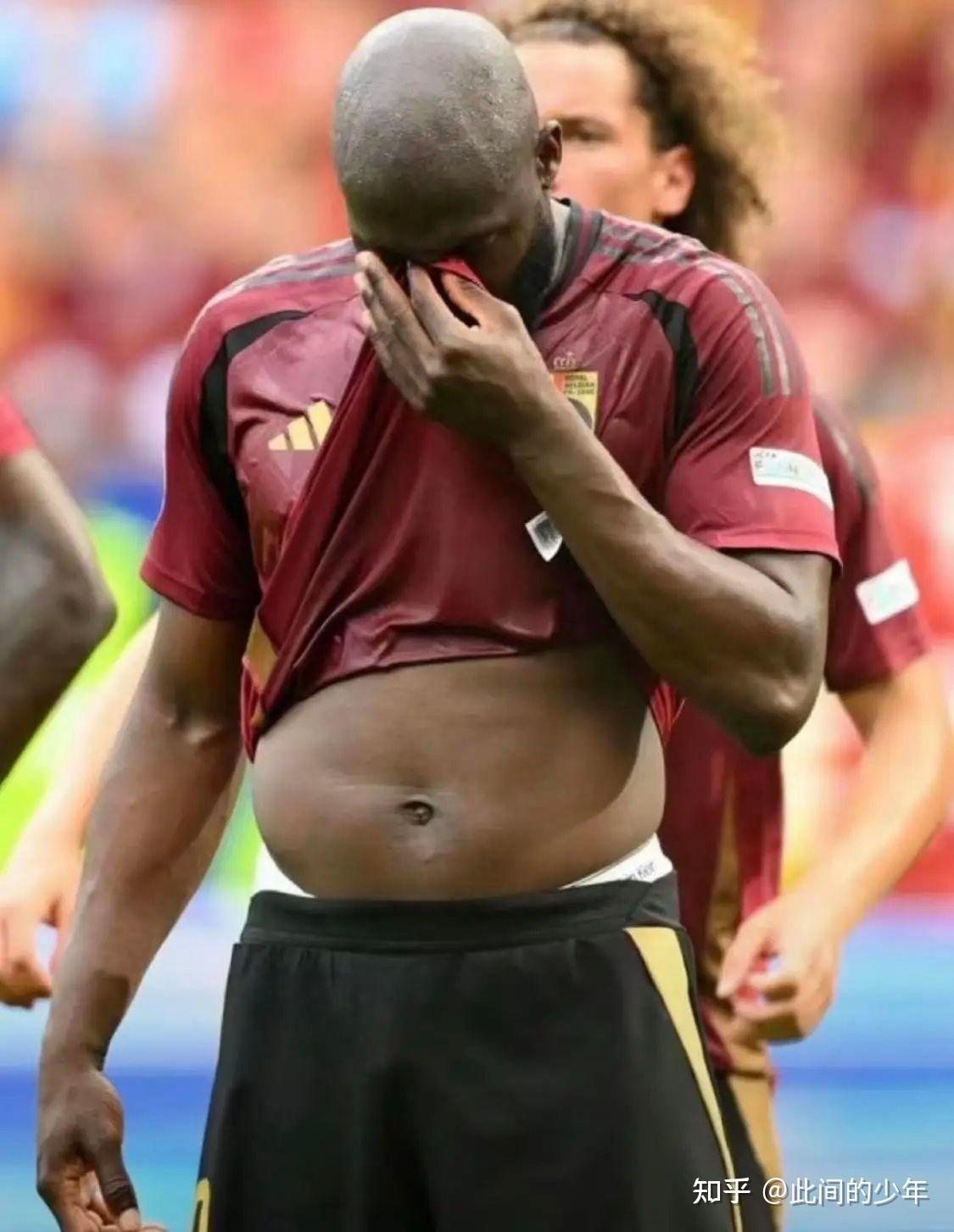 关于比利时客场告捷卢卡库建功俄罗斯主场无奈失利的信息