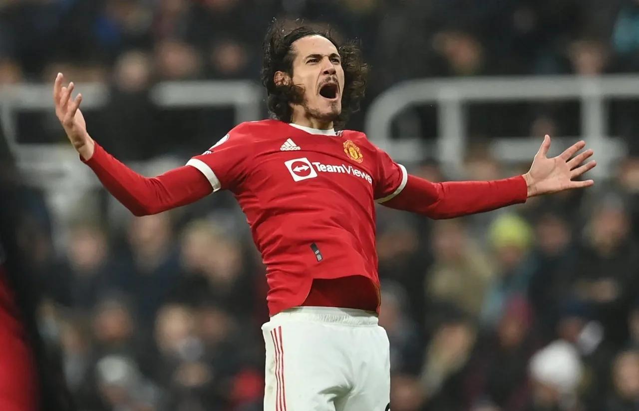 卢森堡中场卡瓦尼制造进球良机，助队夺魁的简单介绍