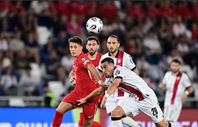 开云平台-欧预赛强队对决，实力碰撞谁能笑到最后