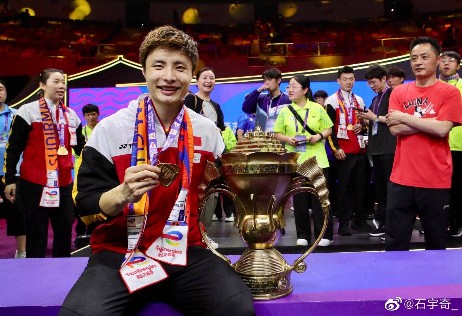 印尼队轻取韩国队，石宇奇扛起全队的简单介绍