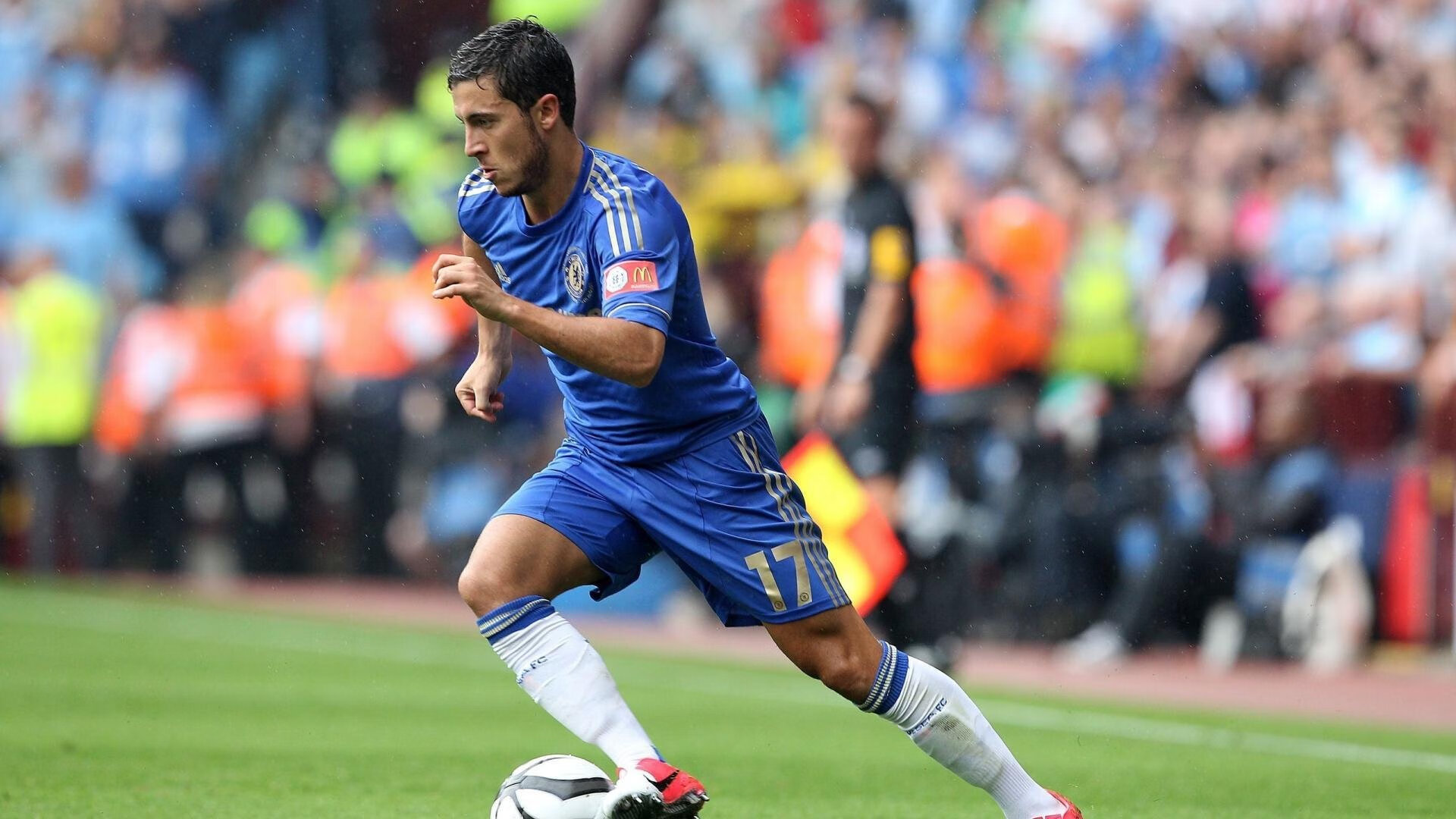 许昕点燃赛场,瑞典队险胜日本队演绎乒乓球经典